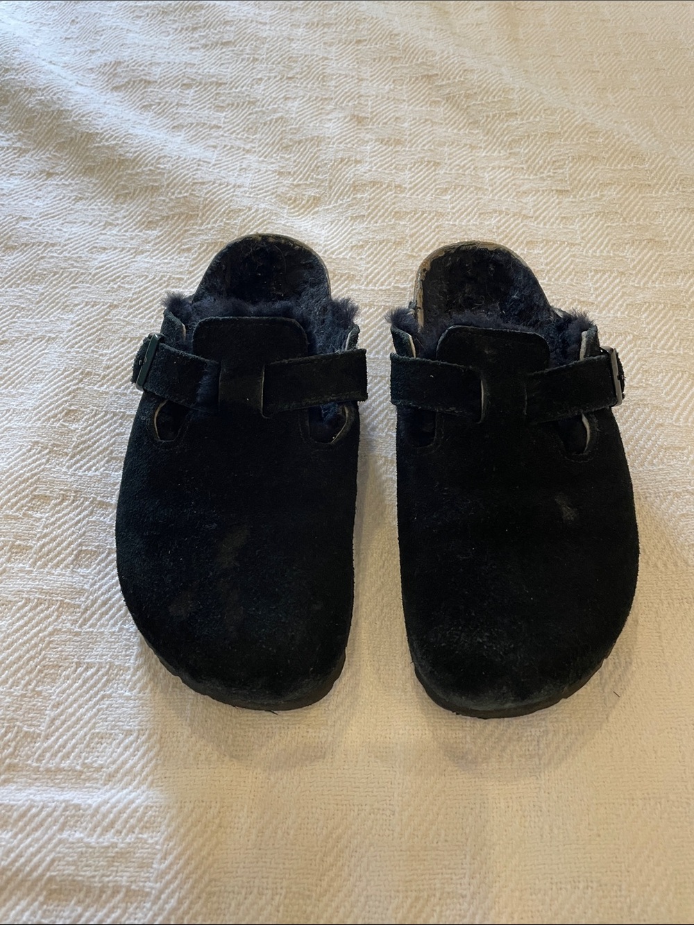Birkenstock Boston Shearling lined women’s clogs size 7/38 in black
